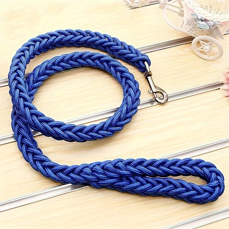 5-Foot Braided Dog Leash – Strong, Durable & Comfortable Grip