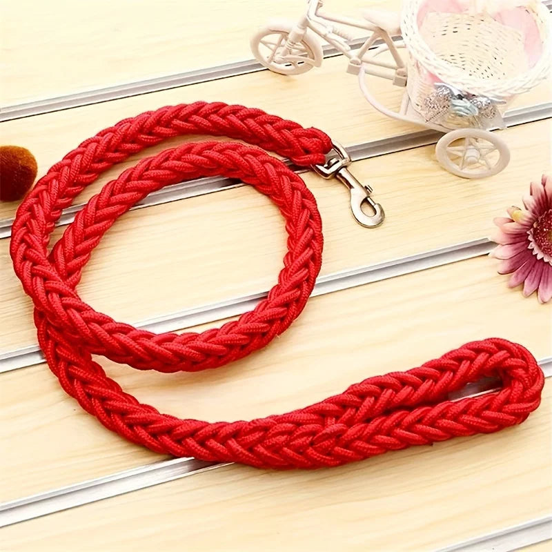 5-Foot Braided Dog Leash – Strong, Durable & Comfortable Grip